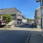 Gemuetliche *